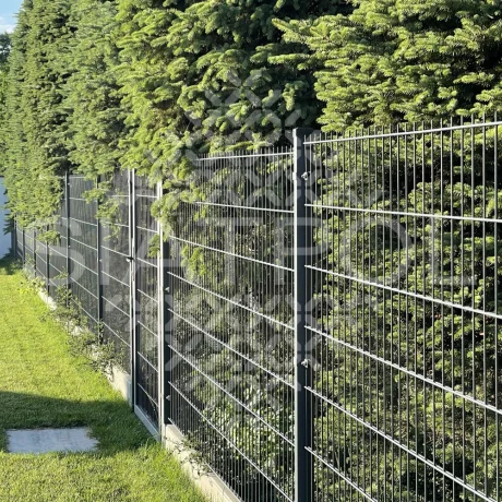 Galeria realizacji ogrodzeń panelowych prostych