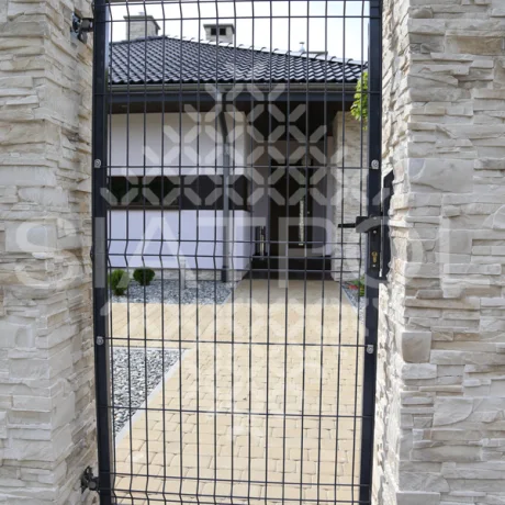 Galeria realizacji furtek wypełnionych panelem